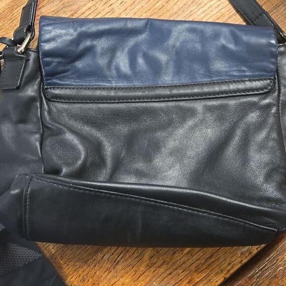 Maria sharapova by cole haan Black and blue Crossbody Bag vintage leather - Picture 8 of 11